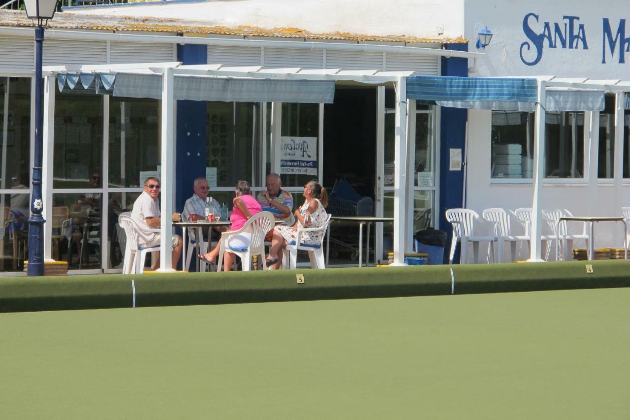 Apartamento En Los Patios De Santa Maria Golf Marbellac Extérieur photo